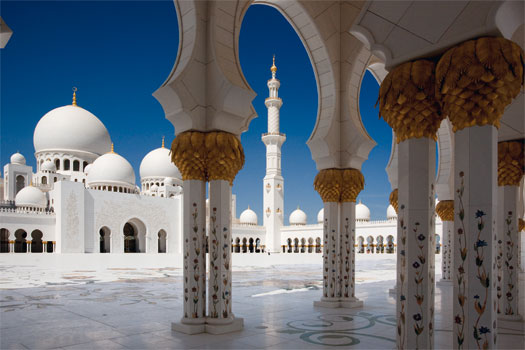 Mezquita Sheikh Zayed - Mezquita blanca, Abu Dabi. EworldCruises.com Mezquita Sheikh Zayed - Mezquita blanca, Abu Dabi. EworldCruises.com