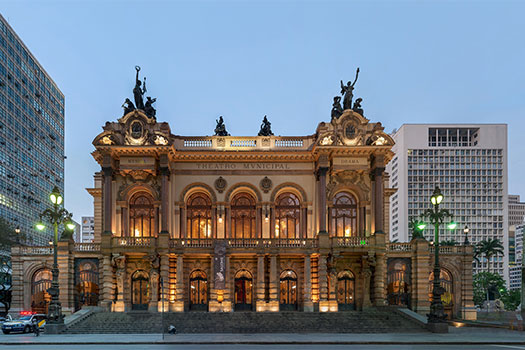 Teatro municipal de São Paulo, Brasil. EworldCruises.com Teatro municipal de São Paulo, Brasil. EworldCruises.com